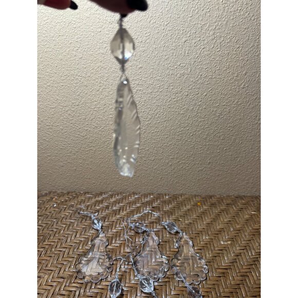 Vintage French Leaf Pendalogue Bead Plastic Prisms Hanging Ornaments Bundle Of 7 - Picture 2 of 7